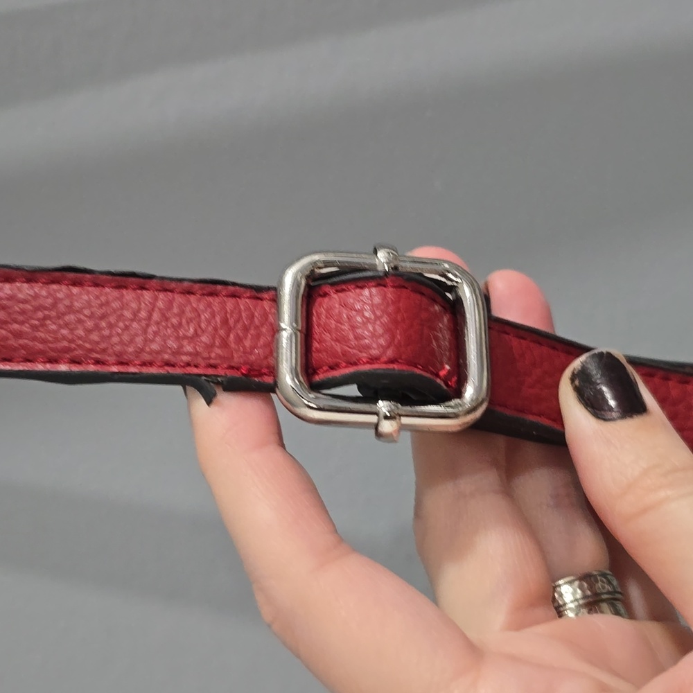 Giani Bernini Leather Red Shoulder Bag. - Picture 11 of 16